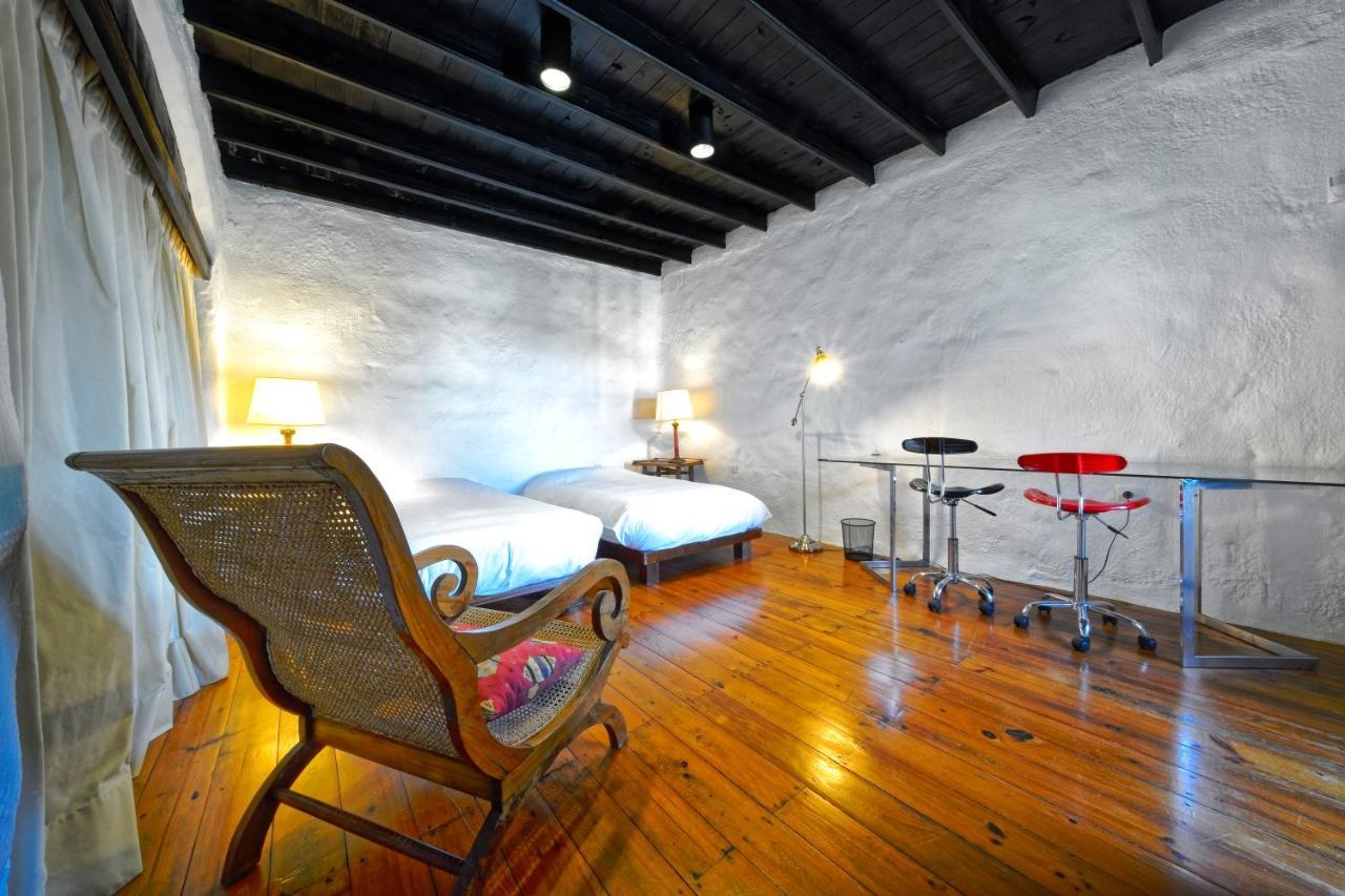 Luxe Ecovilla Listan Uga Buitenkant foto